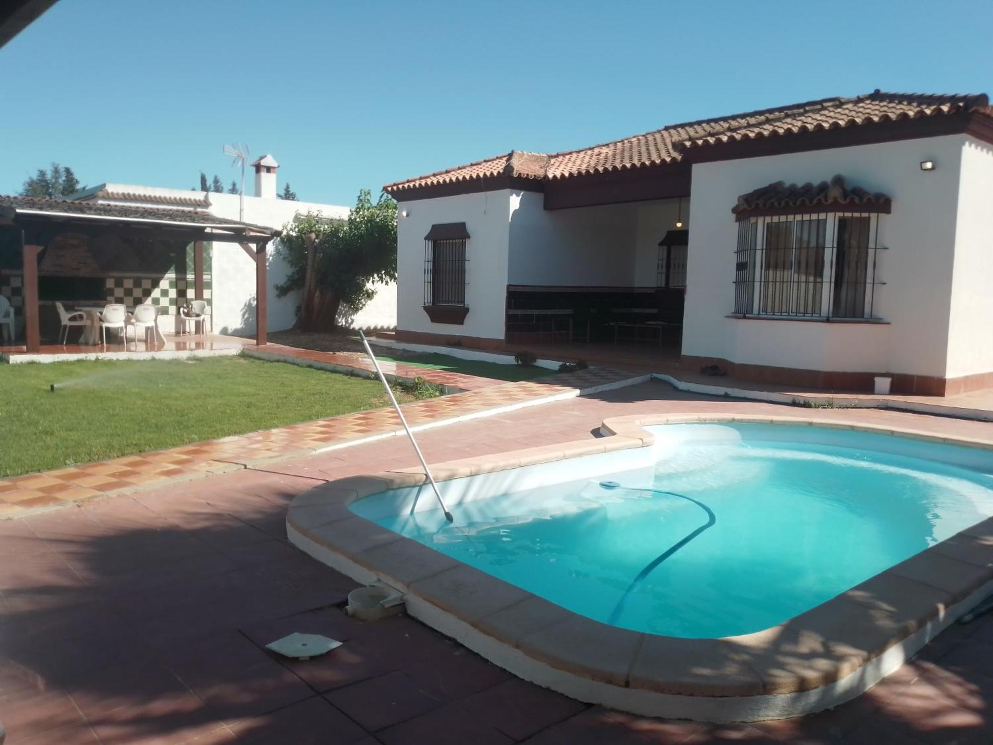 Agradable Chalet Con Piscina Para Escapadas. Chiclana de la Frontera Luaran gambar