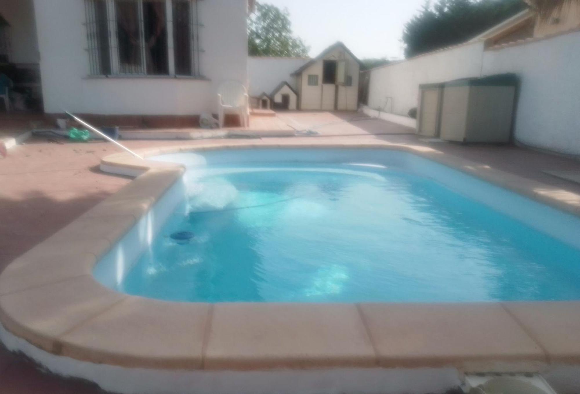 Agradable Chalet Con Piscina Para Escapadas. Chiclana de la Frontera Luaran gambar